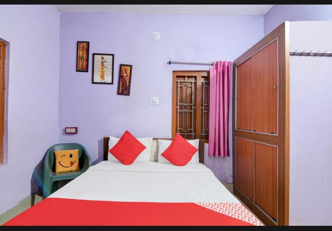 Hotel R Palace Bhubaneswar Exterior photo