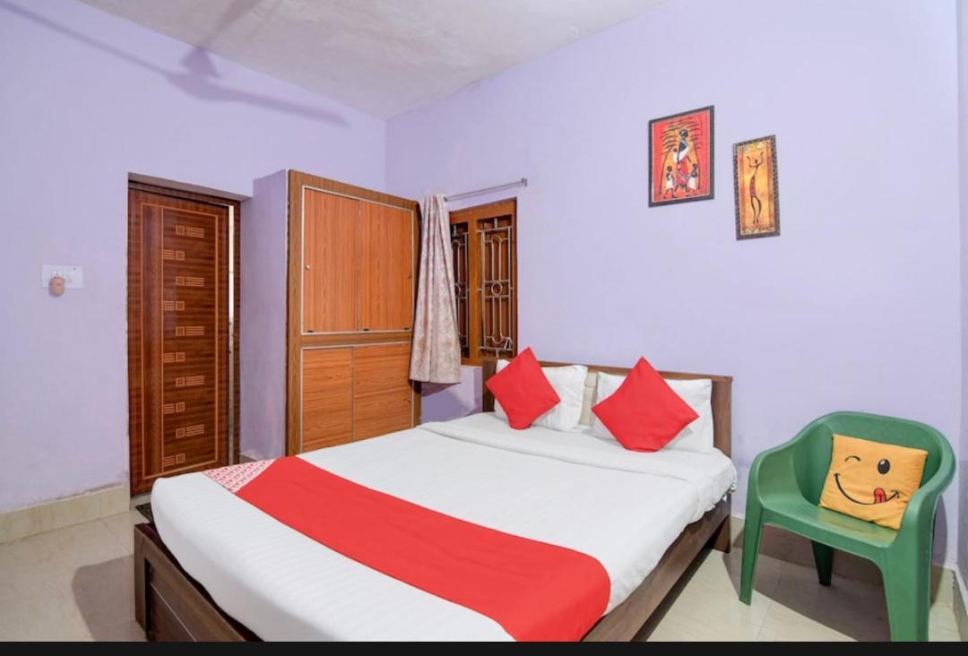 Hotel R Palace Bhubaneswar Exterior photo